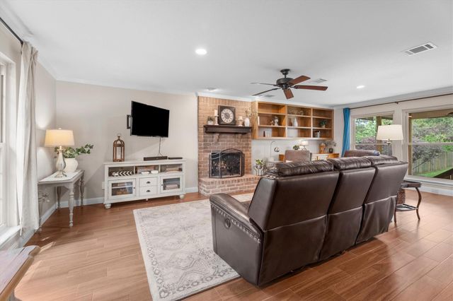 16106 Capri Drive, Jersey Village, TX 77040