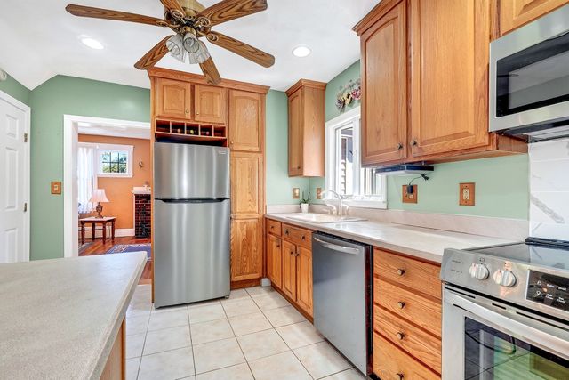9 Cottage Street, Melrose, MA 02176