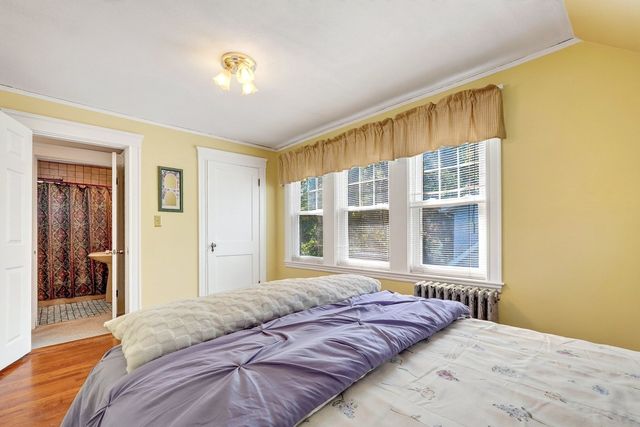 9 Cottage Street, Melrose, MA 02176