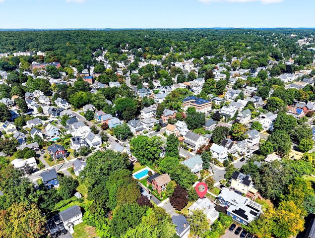 9 Cottage Street, Melrose, MA 02176