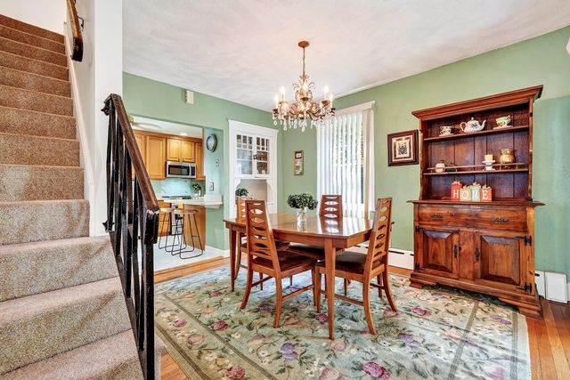9 Cottage Street, Melrose, MA 02176
