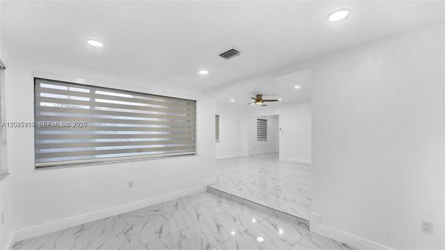 3375 SW 1st St, Miami, FL 33135