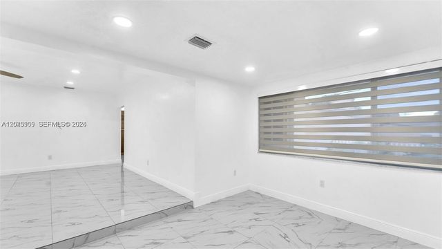 3375 SW 1st St, Miami, FL 33135