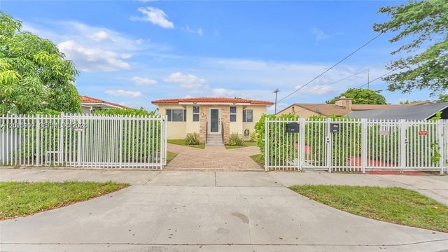 3375 SW 1st St, Miami, FL 33135