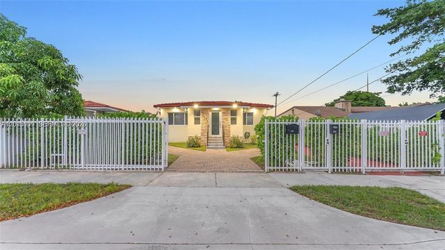 3375 SW 1st St, Miami, FL 33135