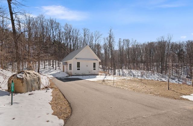 6848 E Lake Bluffs Drive, Traverse City, MI 49684