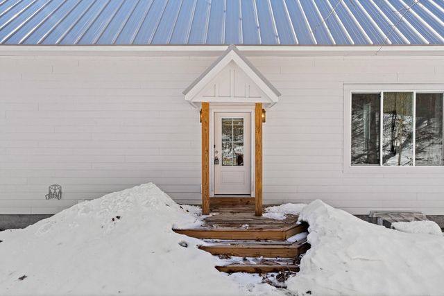 6848 E Lake Bluffs Drive, Traverse City, MI 49684