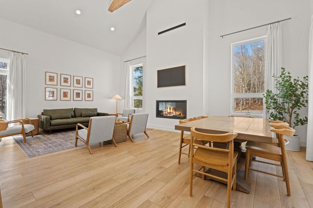 6848 E Lake Bluffs Drive, Traverse City, MI 49684