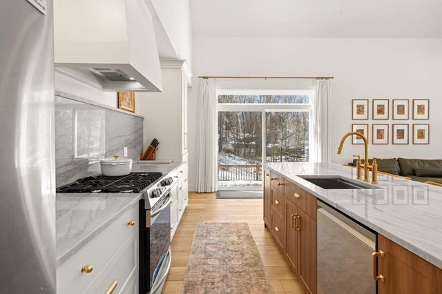 6848 E Lake Bluffs Drive, Traverse City, MI 49684