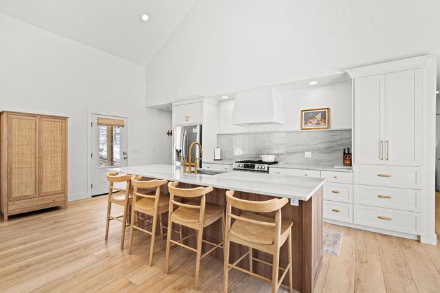 6848 E Lake Bluffs Drive, Traverse City, MI 49684