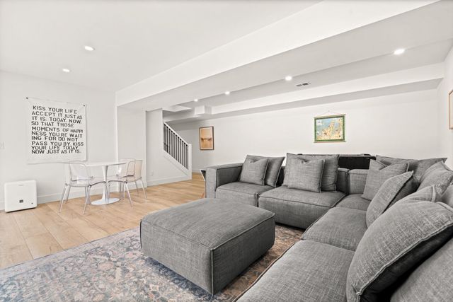 6848 E Lake Bluffs Drive, Traverse City, MI 49684