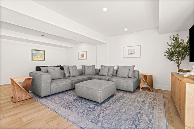 6848 E Lake Bluffs Drive, Traverse City, MI 49684