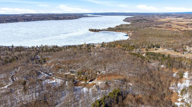 6848 E Lake Bluffs Drive, Traverse City, MI 49684