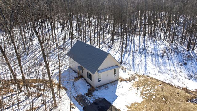 6848 E Lake Bluffs Drive, Traverse City, MI 49684