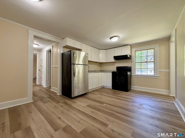 117 West Street, Manchester, CT 06040