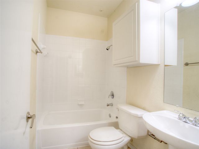 1064 Colonial Drive, Coppell, TX 75019