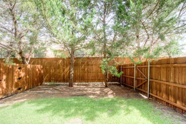 1064 Colonial Drive, Coppell, TX 75019