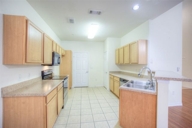 1064 Colonial Drive, Coppell, TX 75019