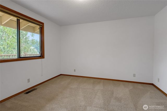 10508 46th Avenue SE, Olympia, WA 98513