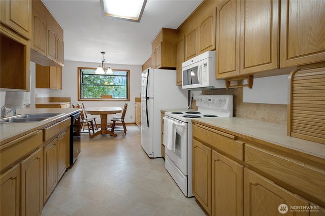 10508 46th Avenue SE, Olympia, WA 98513