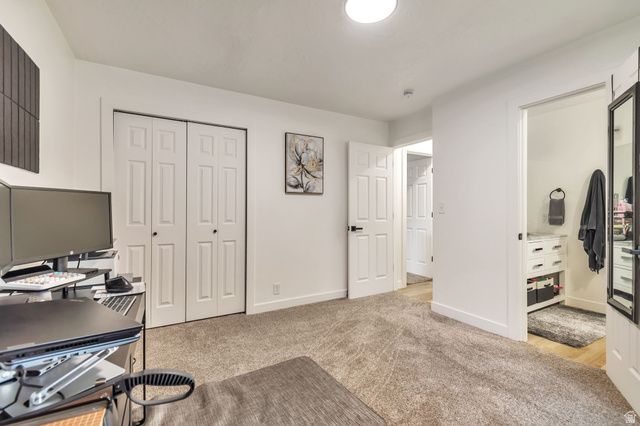 6816 S NORMANDY CIR, Midvale, UT 84047