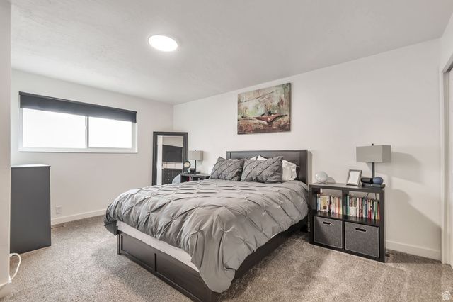 6816 S NORMANDY CIR, Midvale, UT 84047