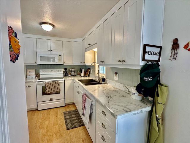 2503 16TH STREET W, Bradenton, FL 34205