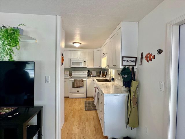 2503 16TH STREET W, Bradenton, FL 34205