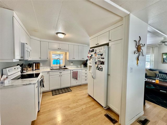 2503 16TH STREET W, Bradenton, FL 34205