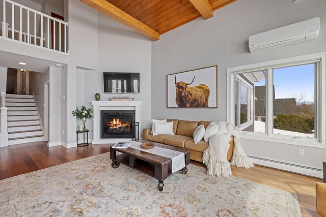 29 South Watch Road, Meredith, NH 03253