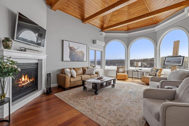 29 South Watch Road, Meredith, NH 03253