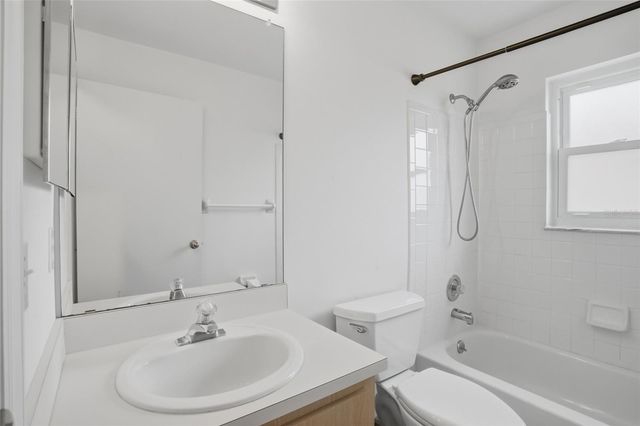 204 GREENWICH STREET, Davenport, FL 33896