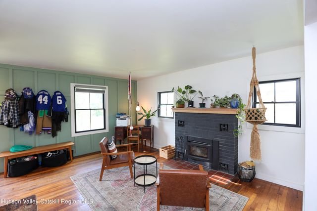 52 Phillips Avenue, Highland, NY 12528