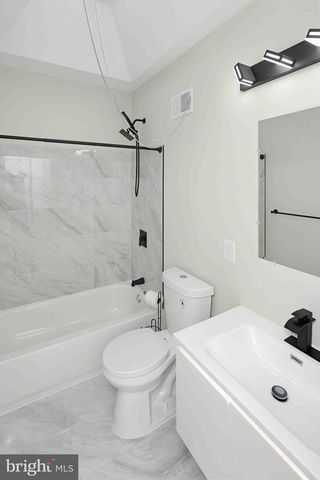 5824 N MARSHALL ST, Philadelphia, PA 19120