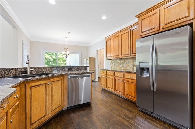 2169 NE Indian Shoals Drive, Loganville, GA 30052