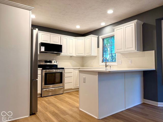2119 Corsican Circle, Westfield, IN 46074