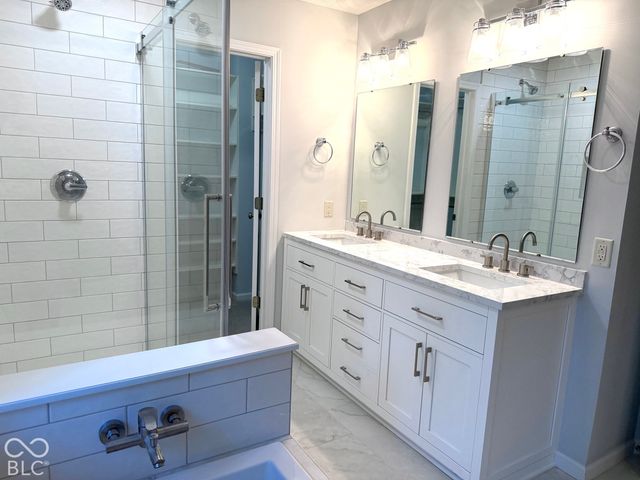 2119 Corsican Circle, Westfield, IN 46074