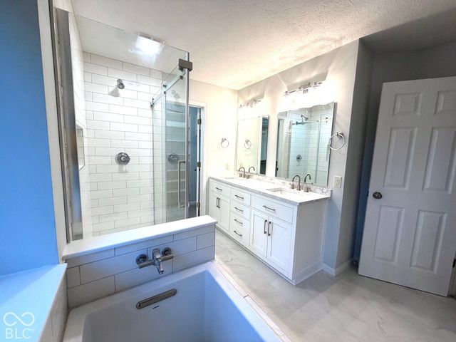 2119 Corsican Circle, Westfield, IN 46074
