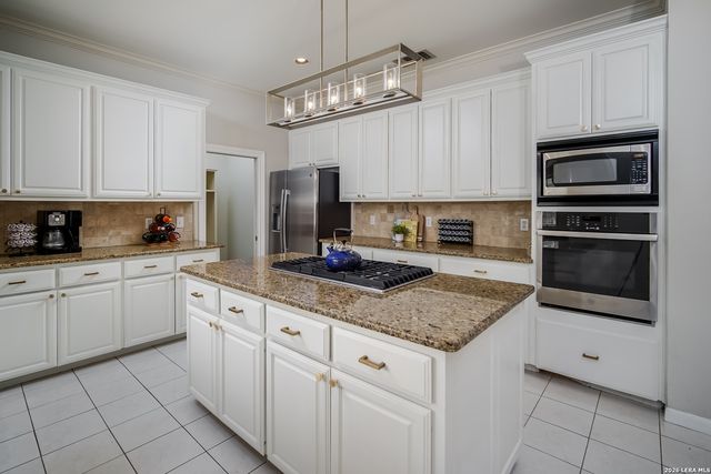 2326 Fountain, San Antonio, TX 78248