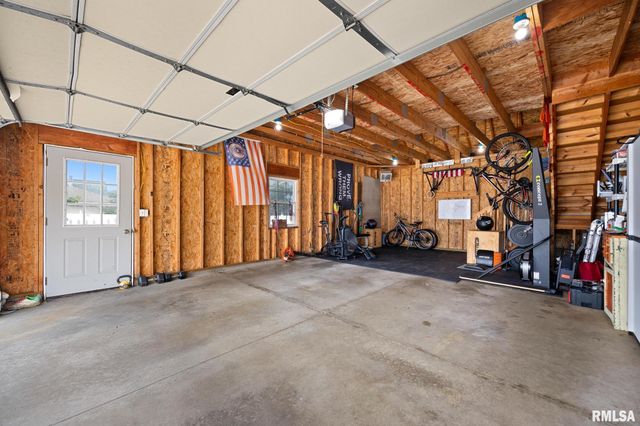119 N MAPLE Avenue, Morton, IL 61550