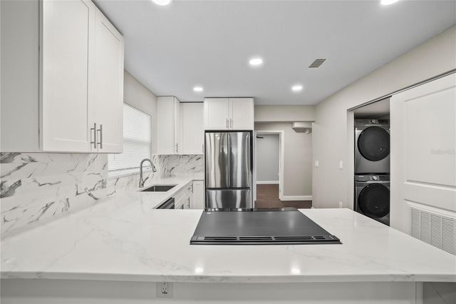 2310 13TH AVENUE W, Bradenton, FL 34205