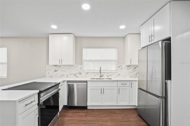 2310 13TH AVENUE W, Bradenton, FL 34205