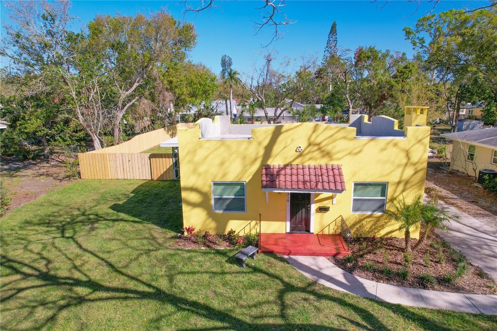 2310 13TH AVENUE W, Bradenton, FL 34205