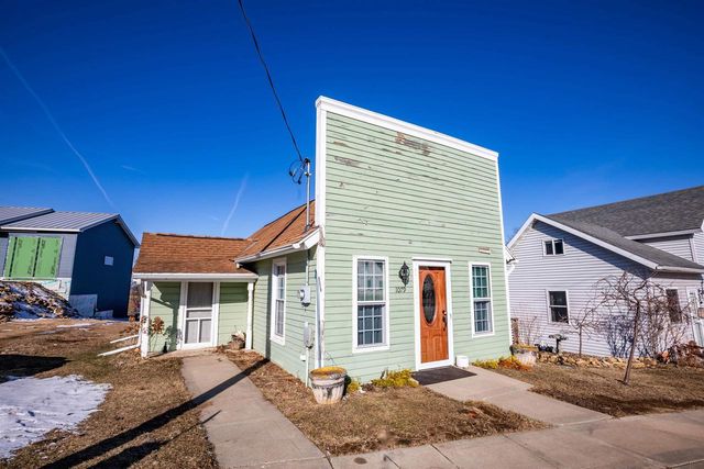 1079 State Highway 78, Mount Horeb, WI 53572