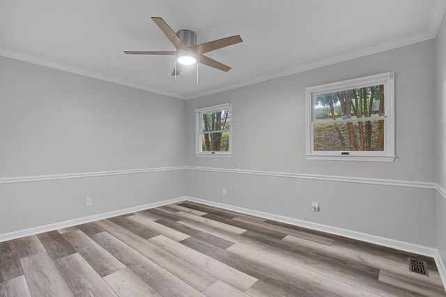 661 S Crest Road, Chattanooga, TN 37404