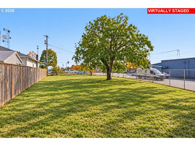 20 Ne 99TH Ave, Portland, OR 97220