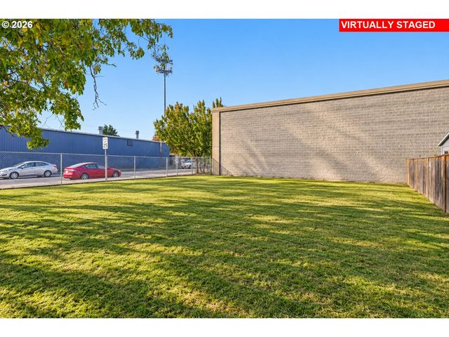 20 Ne 99TH Ave, Portland, OR 97220