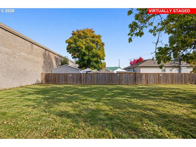 20 Ne 99TH Ave, Portland, OR 97220