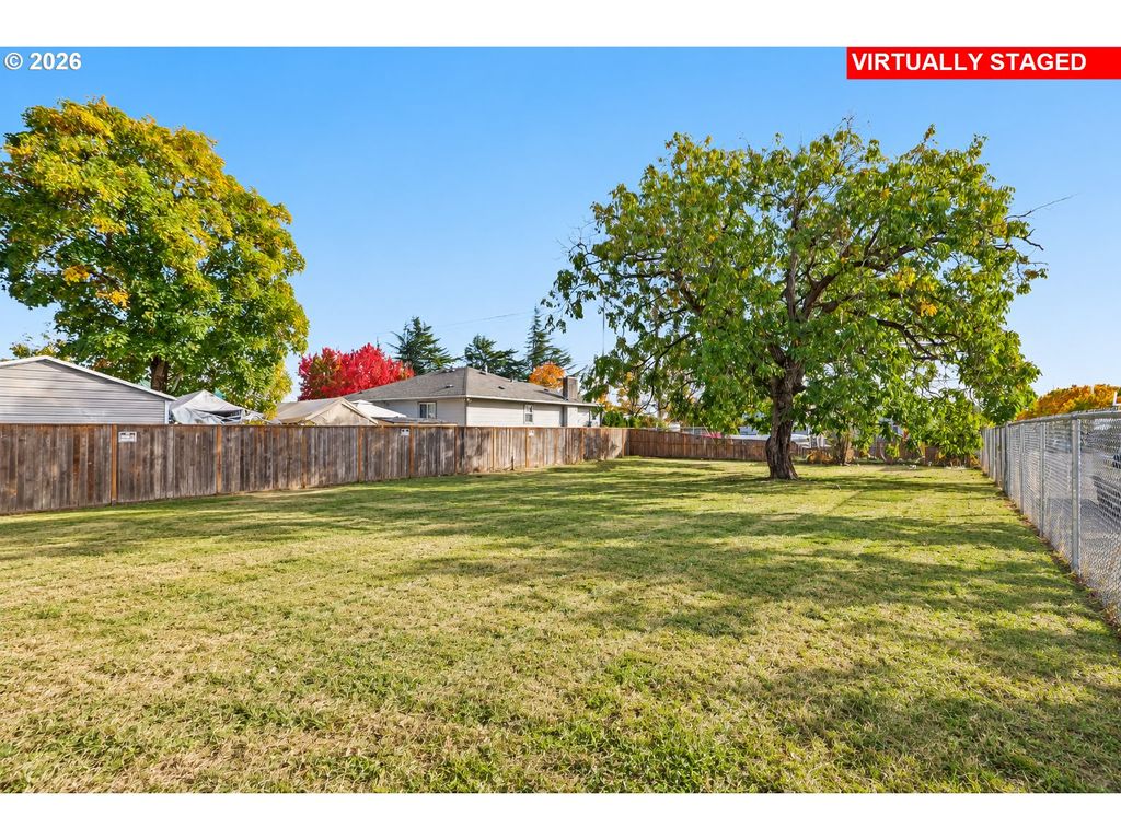 20 Ne 99TH Ave, Portland, OR 97220