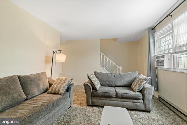 276 BROAD ST, Highspire, PA 17034